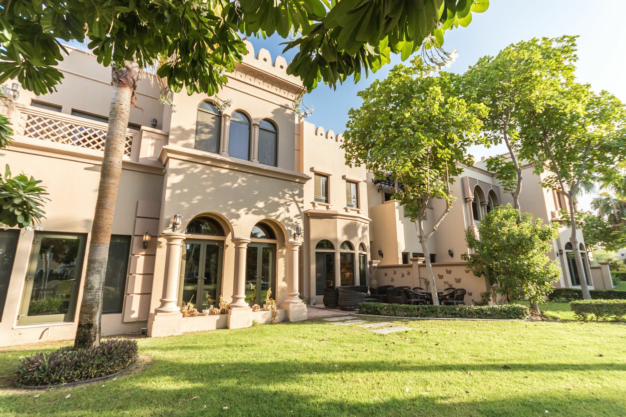 Yanjoon Holiday Homes - Palm Jumeirah Frond A Villas Dubai Exterior foto
